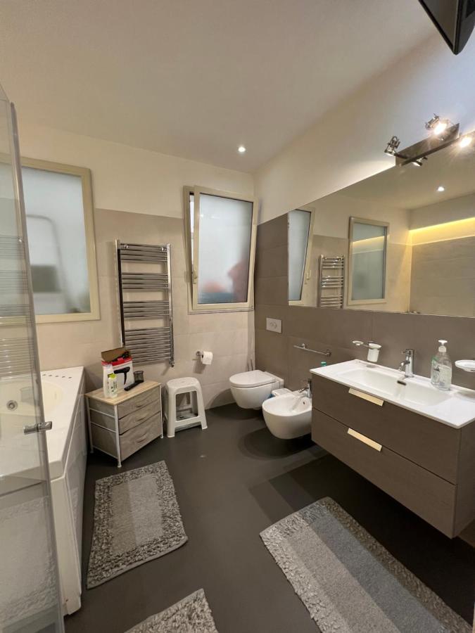Samcri Luxury Home CTA Exterior photo